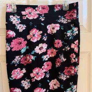 LuLaRoe Cassie